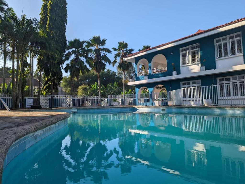 Gallivanters Hostel Dar es Salaam Buitenkant foto