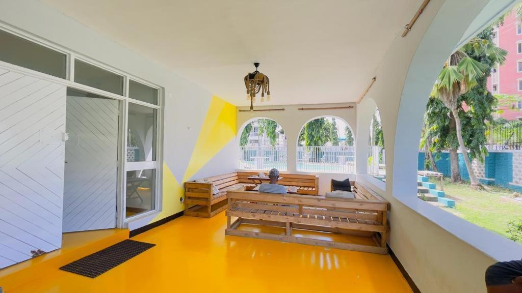 Gallivanters Hostel Dar es Salaam Buitenkant foto