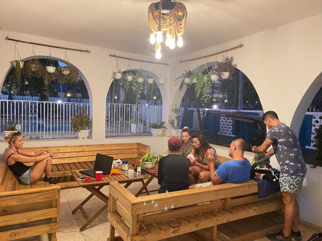 Gallivanters Hostel Dar es Salaam Buitenkant foto