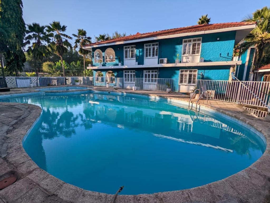 Gallivanters Hostel Dar es Salaam Buitenkant foto