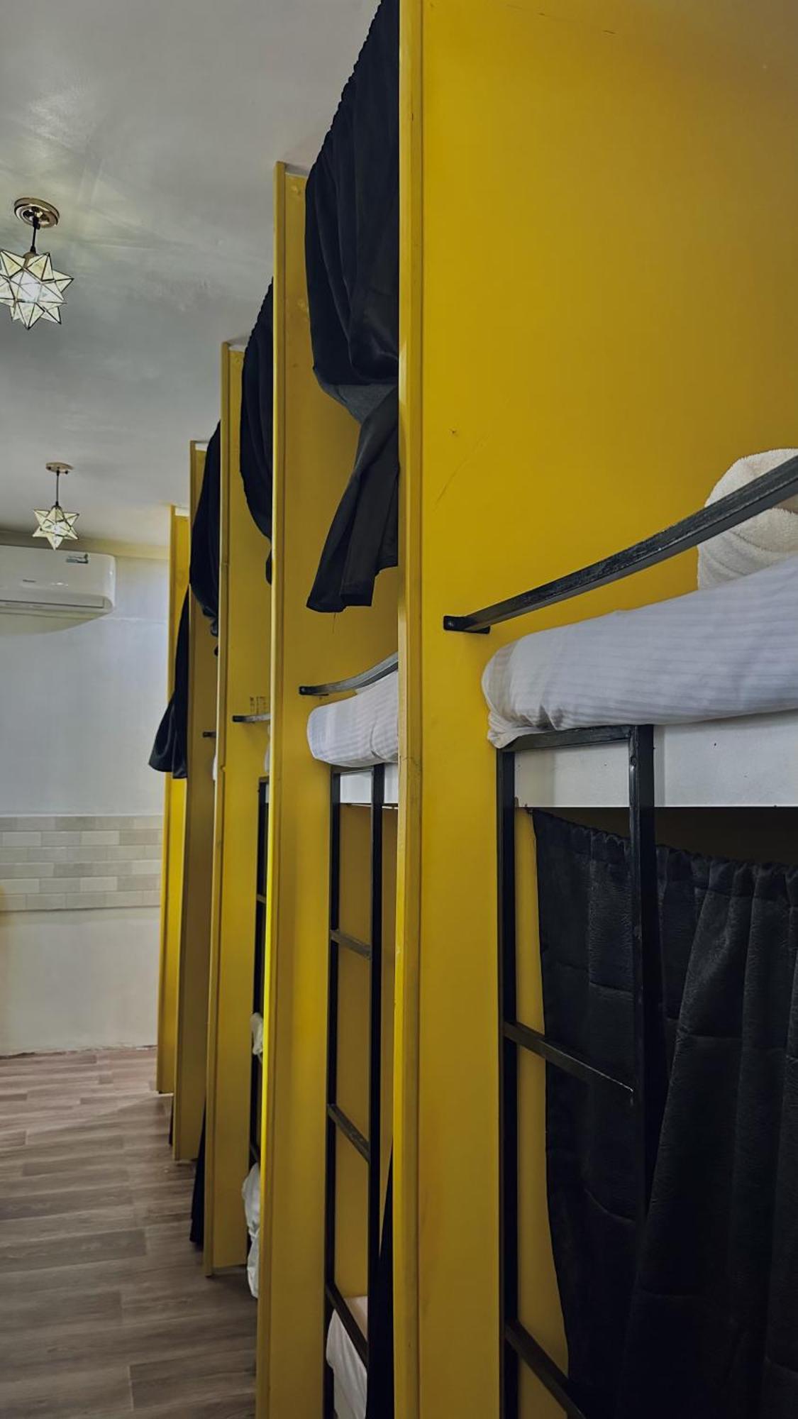 Gallivanters Hostel Dar es Salaam Buitenkant foto