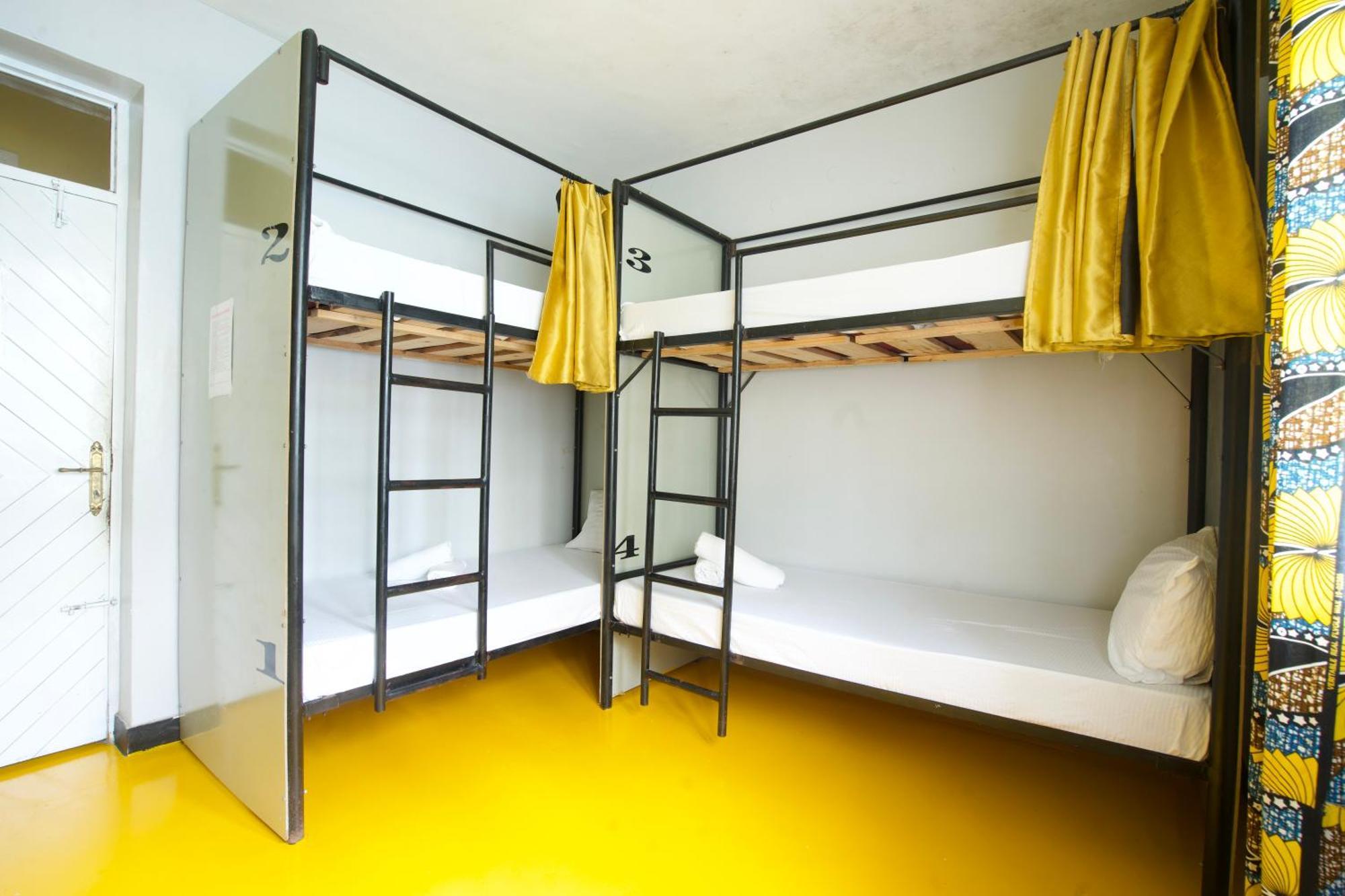 Gallivanters Hostel Dar es Salaam Buitenkant foto
